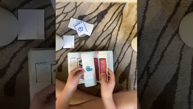 Бумажные сюрпризы/обои