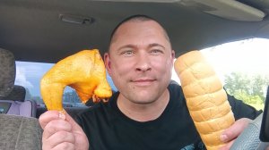 Мукбанг/Обжорыч/перекус в машине/копчёный окорочёк и батон /