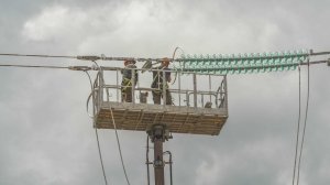 Монтаж сталеалюминиевых проводов марки АСКП 300/39 на ВЛ 330 кВ