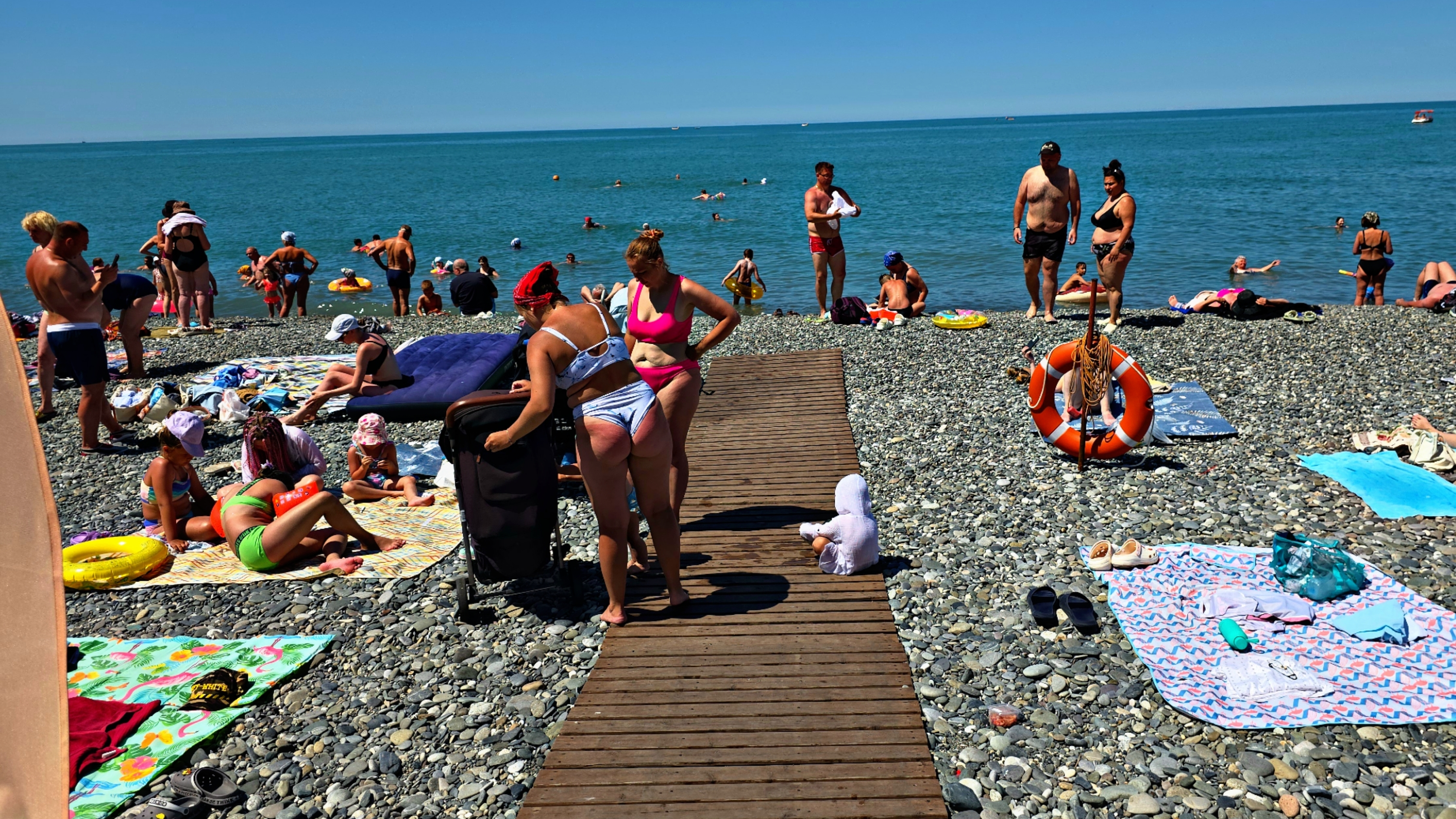 ✅️🌴17 ИЮНЯ В АДЛЕРЕ: +25°, ИДЕМ ОТ УЛ.УЛЬЯНОВА, П.МОРОЗОВА, Б.ХМЕЛЬНИЦКОГО,ГВАРДЕЙСКОЙ К МОРЮ. ПЛЯЖ смотреть онлайн