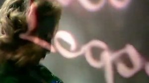 Legs _ Co - And The Beat Goes On [Version 1] - TOTP TX_ 07_02_1980(480P).mp4