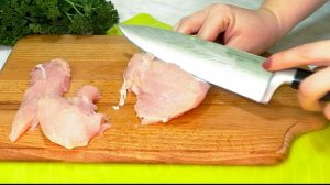 Нарезаю куриную грудку и готовлю с овощами! Самый подходящий рецепт ужина!
