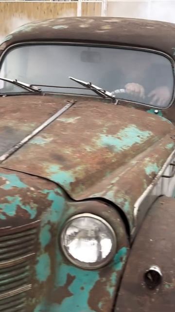 Москвич 401