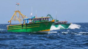 «Привет, я приехала на море в Канниагумари, утро, и мы уже позавтракали!! / Рыбалка в открытом море