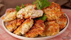 КОТЛЕТЫ ИЗ ФАРША С КАБАЧКОМ И СЫРОМ