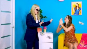 Богатый Популярный vs Бедный Ботаник # Смешные ситуации от Ботаника до Популярного в школе от RATAT