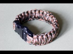 Браслет выживания из паракорда | Паракордовый браслет | Paracord survival bracelet