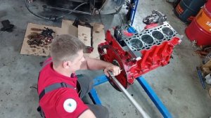 капитальный ремонт ДВС Cummins 2.8. видео #3