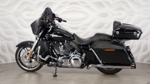 Harley-Davidson Street Glide Special vin 5HD1KRCE6HB651280