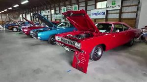 Культовые автомобили Mopar « Mopars in the Park» 2026 ,Миннесота, США