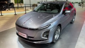 2026 Hongqi E-QM5 Plus EV - обзор