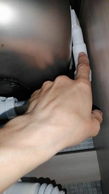 устраняем запах из раковины на кухне. смотреть онлайн