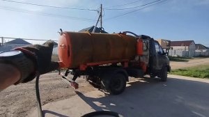 Профессия говновоз. Работа на ассенизаторе Валдай