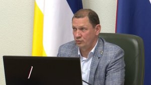 По поручению мэра Улан-Удэ Игоря Шутенкова заделают ямы на дороге по улице Бабушкина
