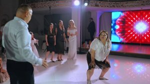 Танцевальный конкурс на свадьбе! Ржака