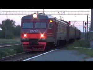Электропоезд ЭТ-2М 054 напр. Асбест-Екатеринбург-Пасс. на ст. Изумруд