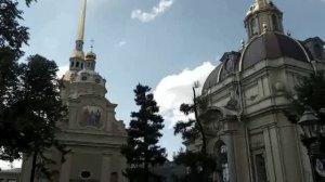 Гуляю себя по Петропавловской крепости ....