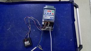AC4666 Преобразователь частоты LENZE ESV222N02YXB 2.2 кВт