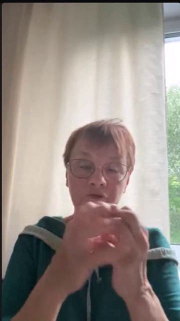 Почему болят суставы