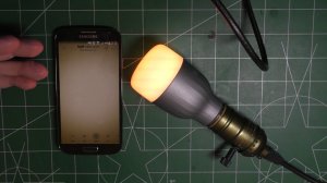Обзор Xiaomi Yeelight Smart Colourfull LED Bulb - разноцветная умная лампа.