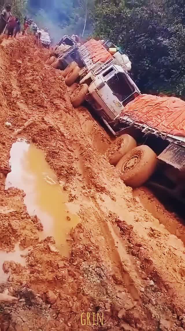 Обычные дороги в Африке☝️😳