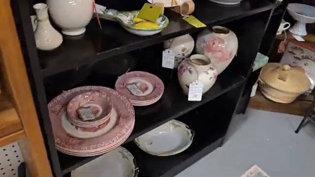 Туристический магазин Vintage смотреть онлайн
