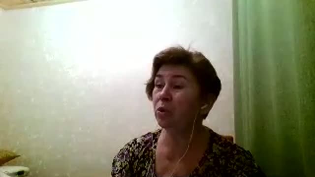Активация счастливой женщины