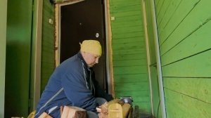 Взялась за дрова.