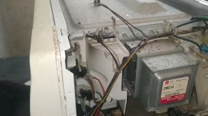 Микроволновка которая может вас убить , ставьте УЗО автоматы и ТД