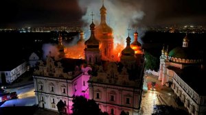 Опубликовано видео взрыва в Киево-Печерской лавре