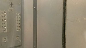 Лифты КМЗ и МЗС 1971 г. 320  500 кг 0.65 и 1 м/с || СПб, Кораблестроитлей 19к2 л.2