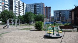 Новый облик старого двора: современный вид зависит лишь от активности жителей столицы Хакасии