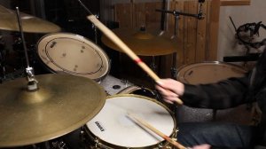 Dave Weckl - Straight eighths ( Головнёва Настя барабаны)