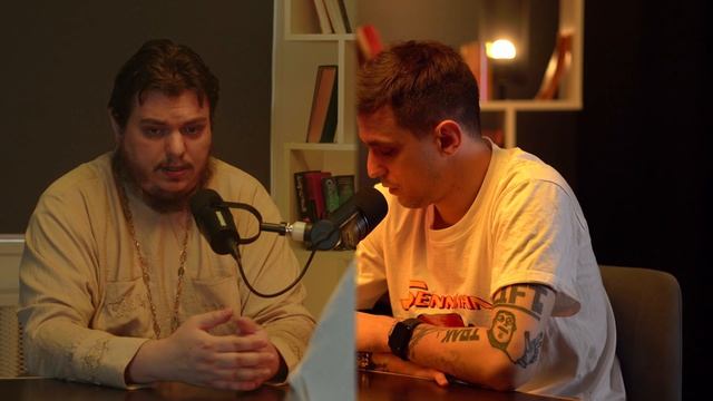 Отец Максим Епишин - сгорел храм, настоящее чудо. Виноградный Подкаст №120 смотреть онлайн