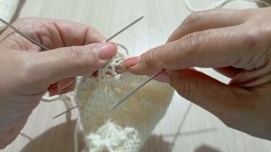 Узор Листочки. Вязание по кругу