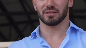 💥Асхаб Тамаев показал ключ от Бугатти, который стоит больше 2 млн. рублей