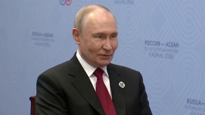 Владимир Путин открыл комплекс компрессорного оборудования для производства СПГ.