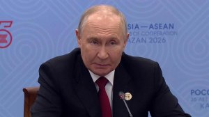 У Владимира Путина переговорный марафон продлится до позднего вечера.