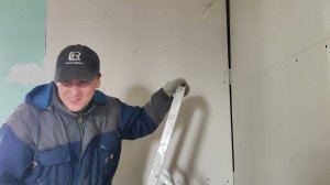 Как монтировать провода в короб.