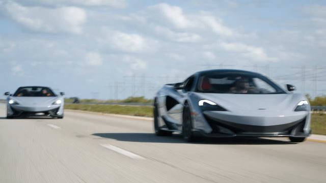 1 hour   Mclaren Duo Pure Exhaust ASMR   4K TV Background (1)