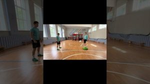 Комплекс упражнений на совершенствование приема мяча с использованием новыми видами оборудования