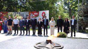 Делегация Республики Пакистан возложила цветы к памятнику Воину-освободителю и к Аллее славы