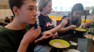 Ресторан Лапша Лапшинная город Маньчжурия Китай без виз тур в Китай Китайская лапша .mp4