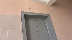 два пассажирских лифта КМЗ. V=0,75 m/s,Q=320 kg