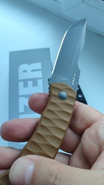 #Kizer #BillyBones #Tactical #fixedblade Долго присматривался к нему остался доволен 🗡️🗡️🔥🔥🚀💸