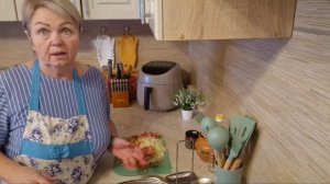 ЗАВТРА ПРИЕЗЖАЕТ СЫНОЧЕК, А СЕГОДНЯ Я ГОТОВЛЮ БОРЩ.