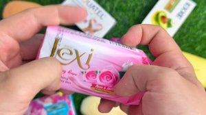 Удовольствие на несколько минут: 3 радужные ванночки с конфетами M&M's и волшебной слизью