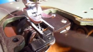 Швейная машина Veritas 8014 не шьёт. Настройка челнока.