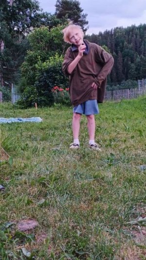 ЗЕЛЁНАЯ ТОЛСТОВКА #клип