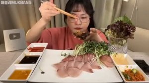 Мукбанг 1 кг сашими Еда на камеру